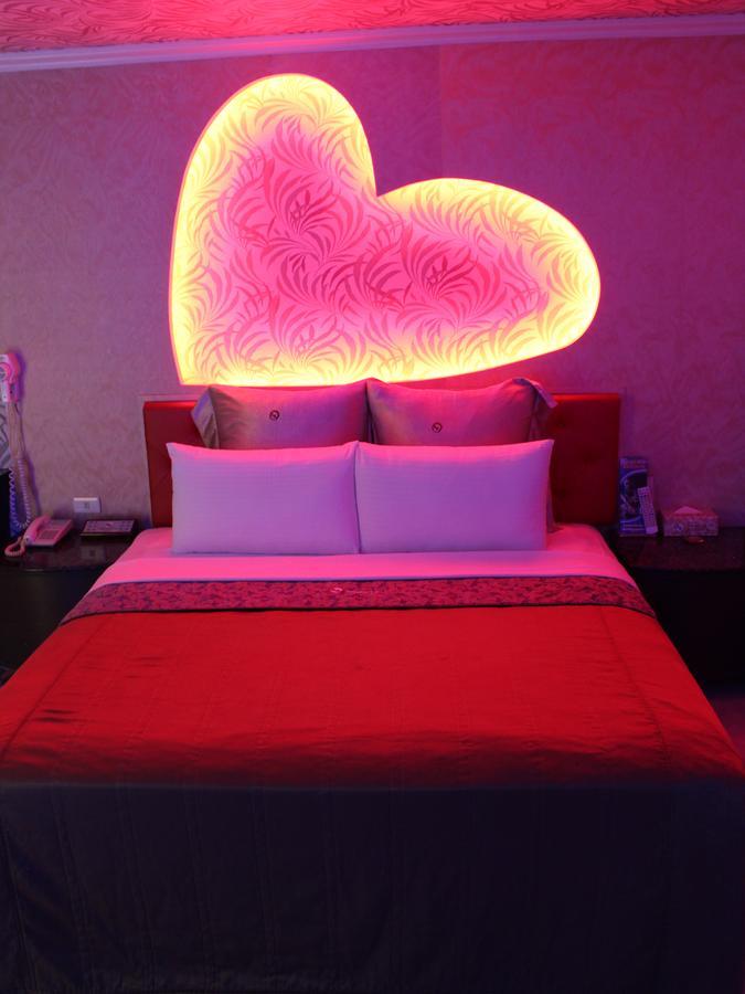 Full Moon Boutique Motel Hsinchu City Exterior photo